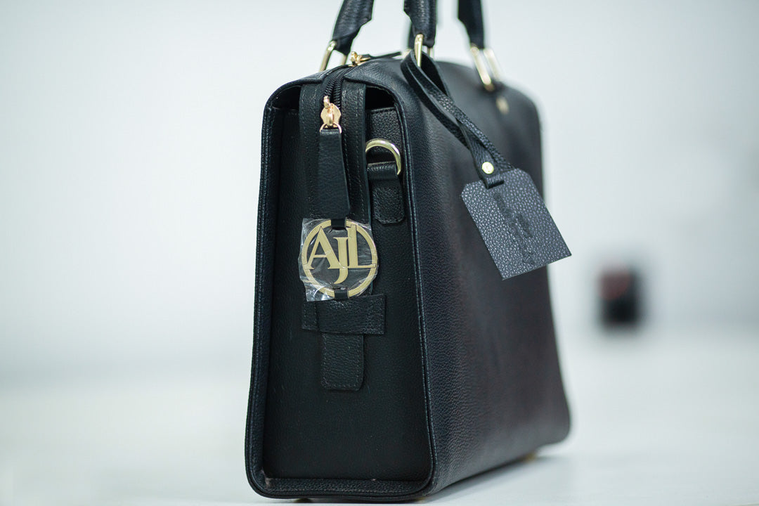 Grand Dame Black Pebbled Leather Bag