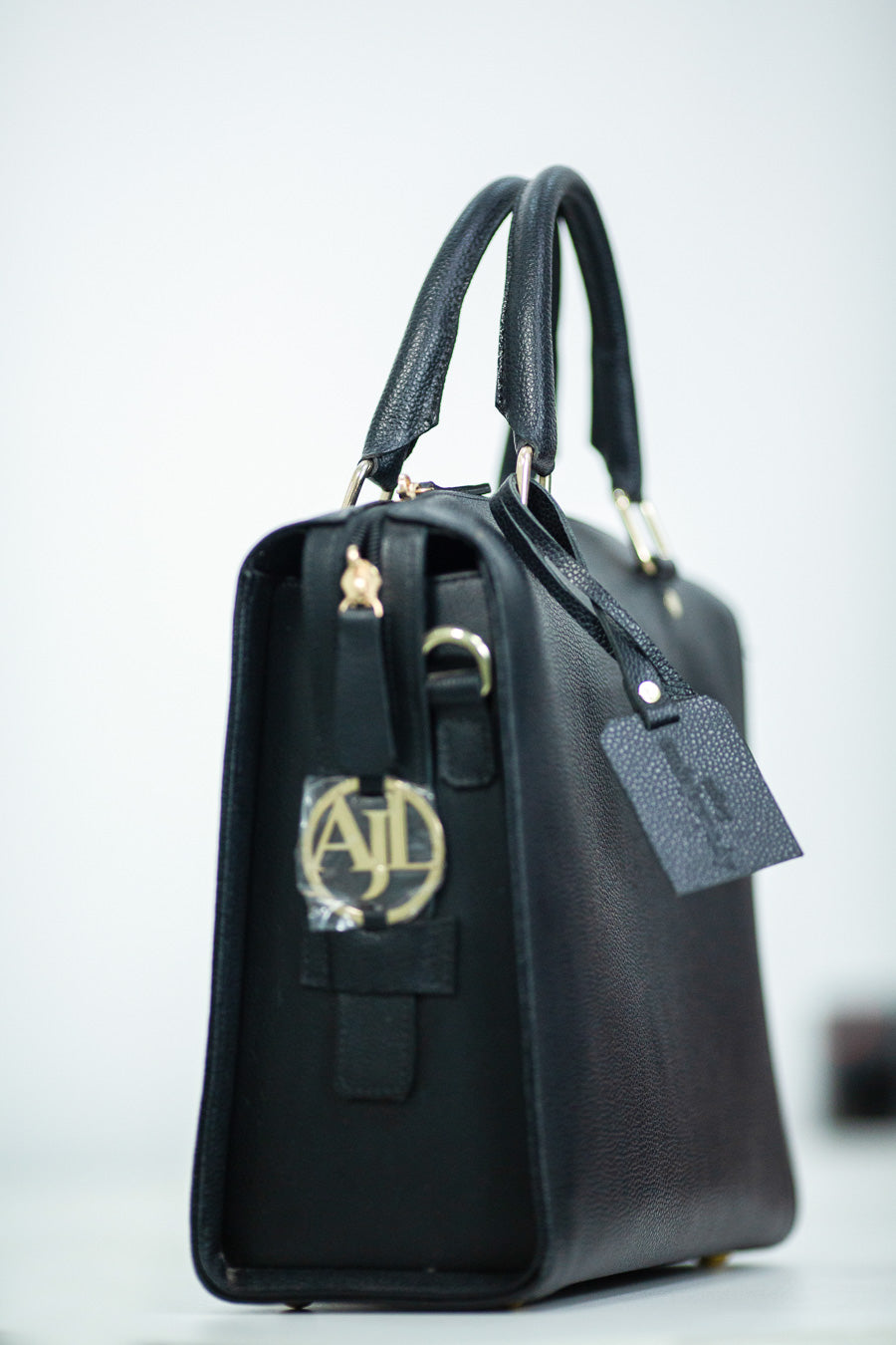 Grand Dame Black Pebbled Leather Bag