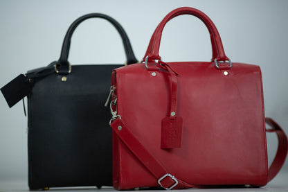 Grand Dame Black Pebbled Leather Bag