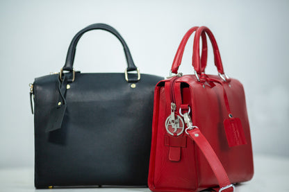 Grand Dame Black Pebbled Leather Bag
